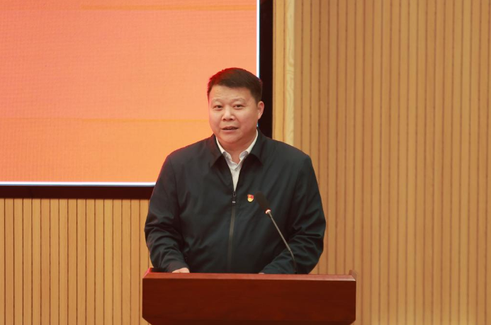 开云网页版界面·开云(中国)农业工程职业技术学院党委书记马敏在会上讲话