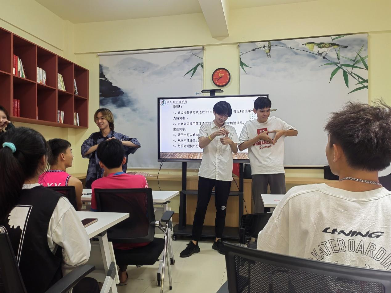 参赛选手比赛现场